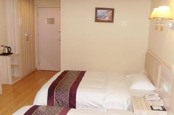 Yuangu Town Business Hotel Čching-tao Exteriér fotografie