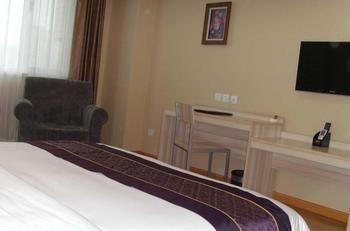 Yuangu Town Business Hotel Čching-tao Exteriér fotografie